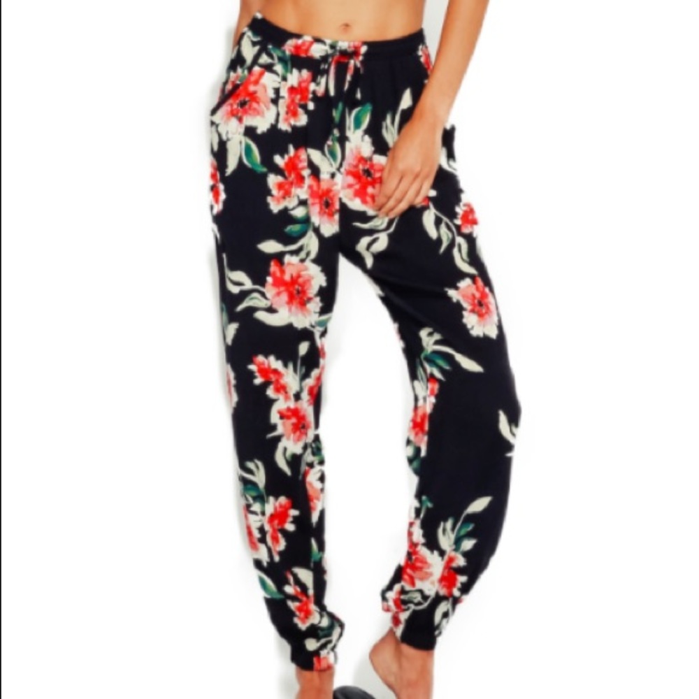 Floral jogger pants